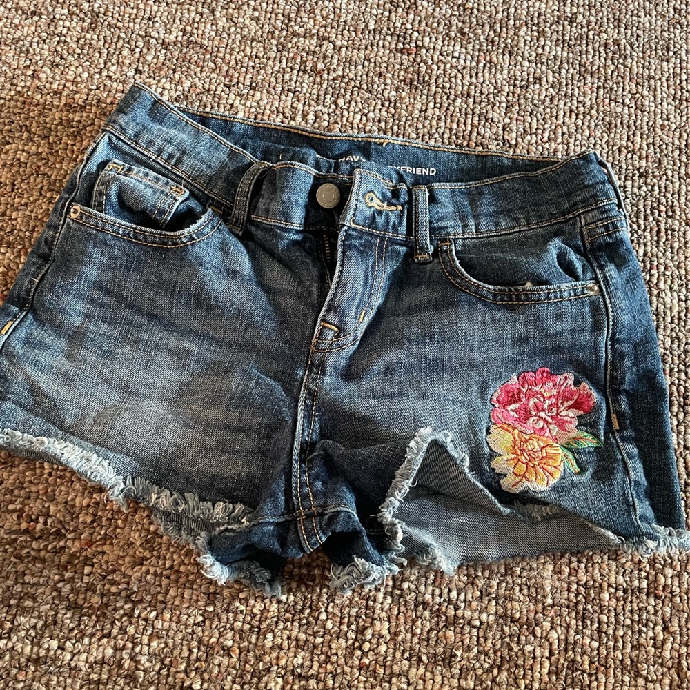 like new old navy boyfriend shorts size 2